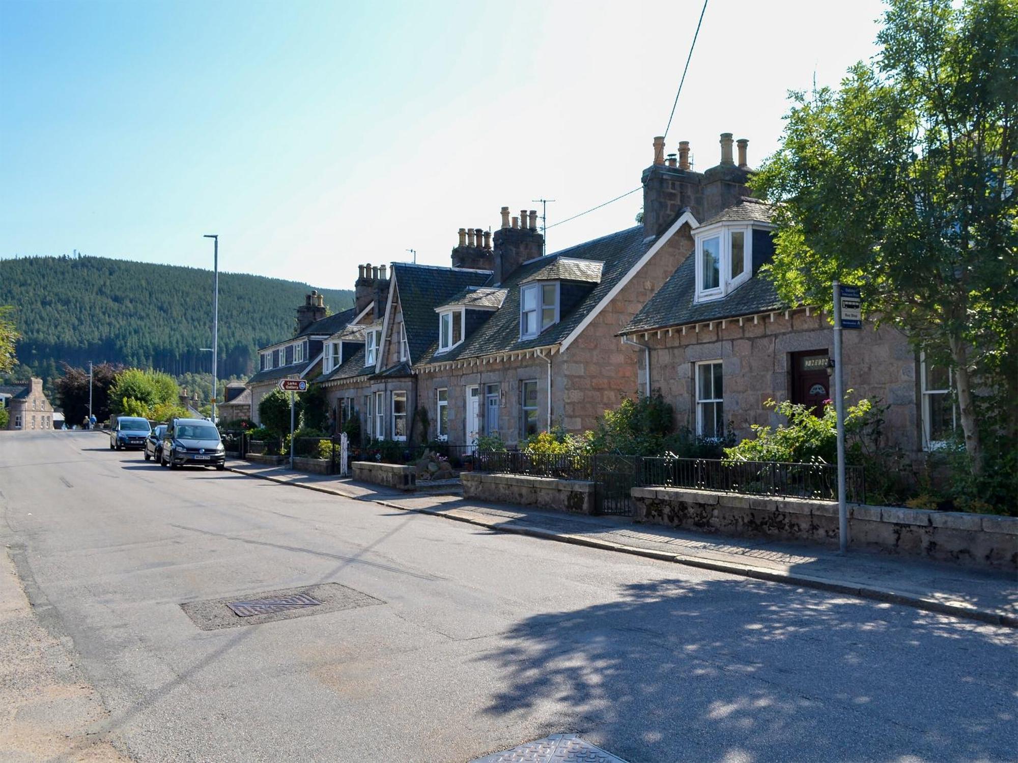 Darroch View Villa Ballater Exterior photo